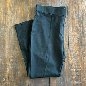 Never worn black pants. Size XL. Make an offer! I will ship out fast!